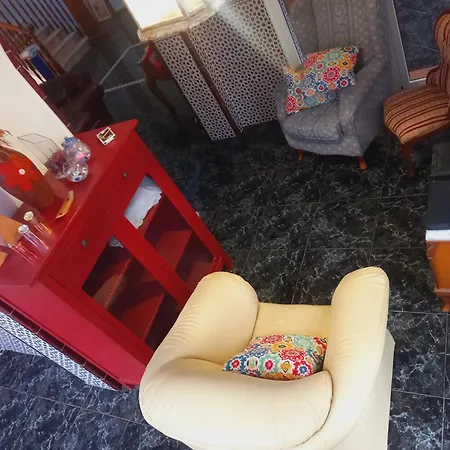 Estrella Lounge Guest house *